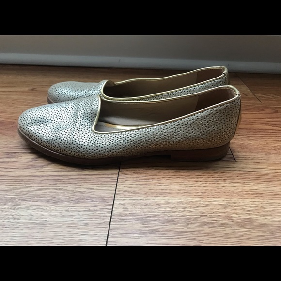 Johnston & Murphy Flats - Picture 3 of 6